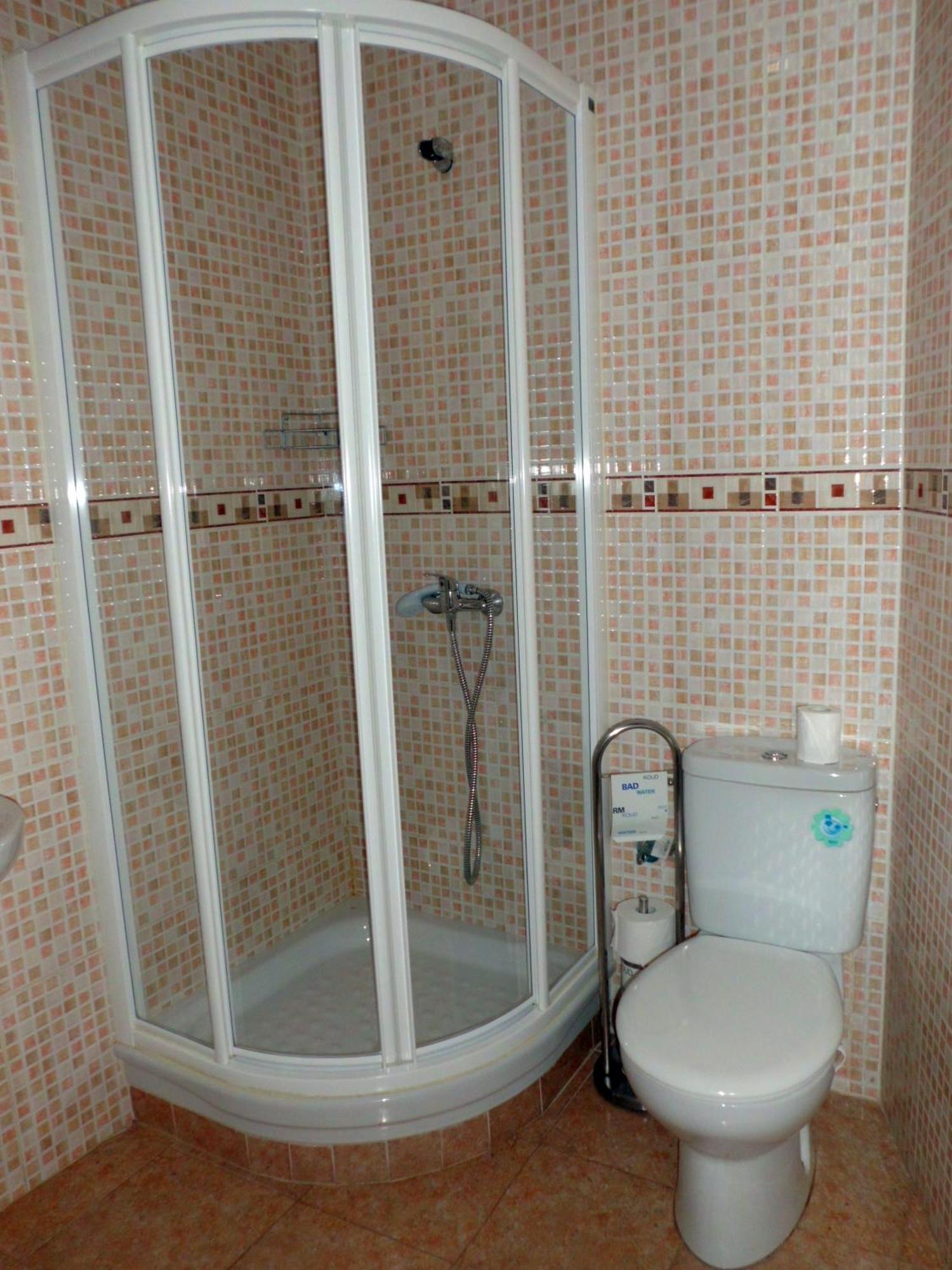 Hostal Abastos Валенсия Экстерьер фото