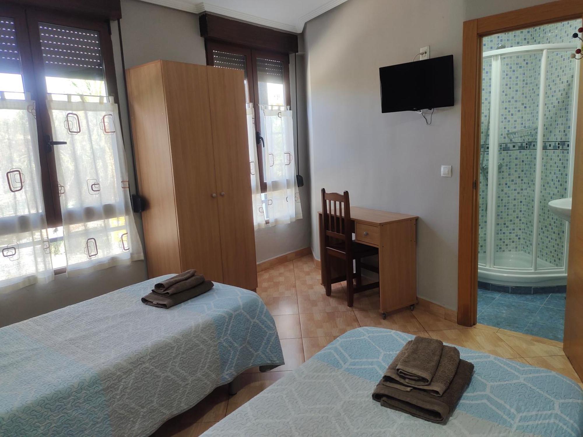 Hostal Abastos Валенсия Экстерьер фото